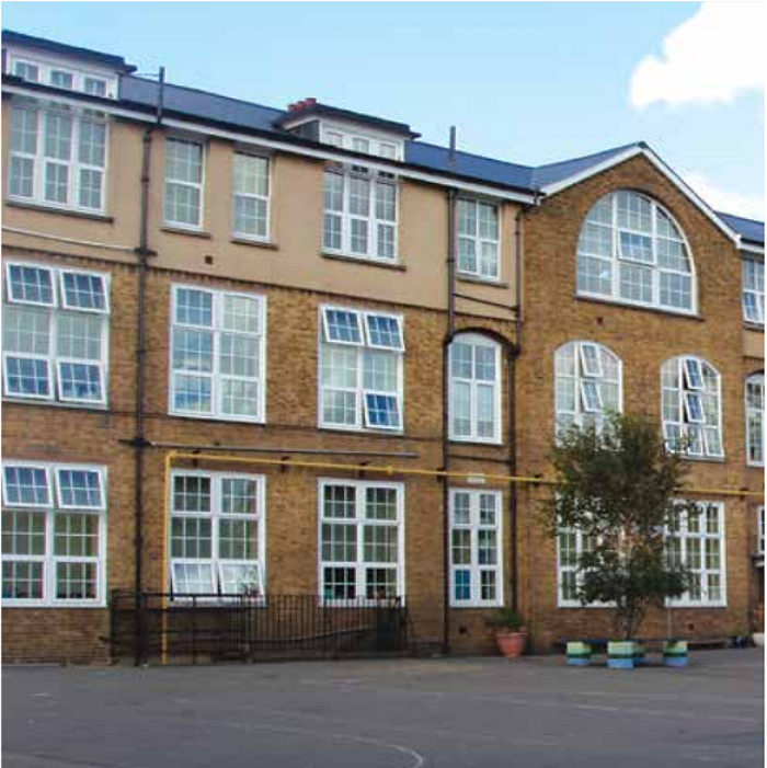 Sejarah material plastik dan evolusi UPVC pada kusen jendela pintu